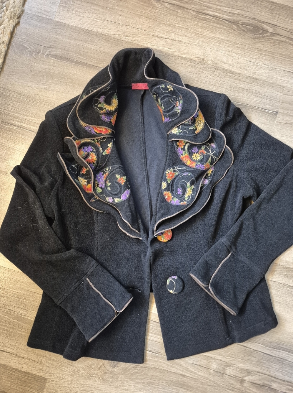 Black Women's Ruffle-Trim Blazer with Floral Embroidery